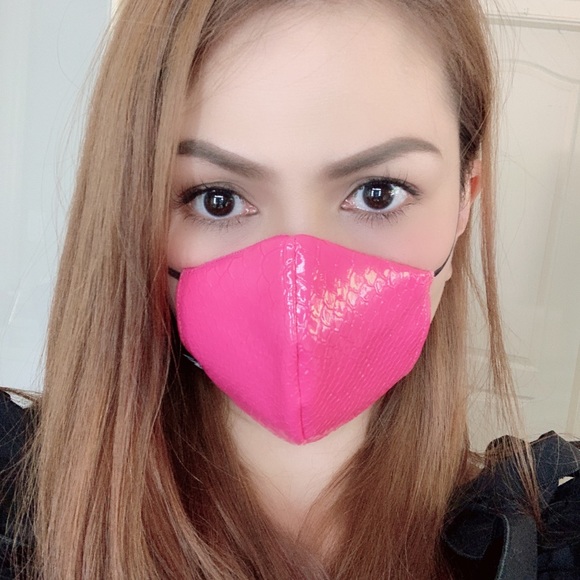 Stylish.Good quality.lightweight.100% breathable. - Picture 3 of 4